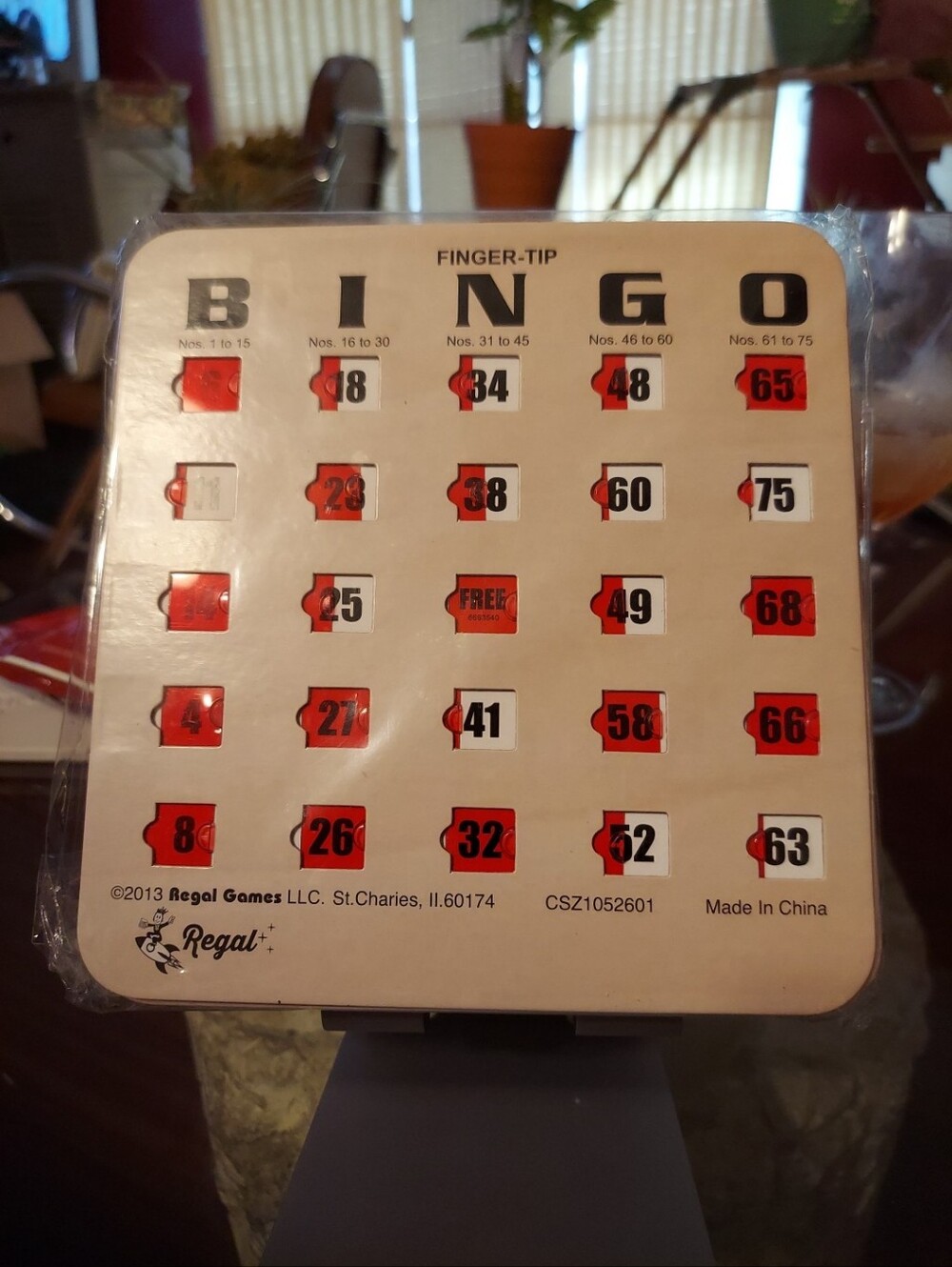 New Regal Games Tan Finger-Tip Shutter Slide Bingo Cards - Pack of 10